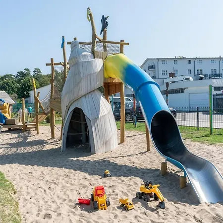 Ostseeurlaub Mit Balkon In Sellin (Rugen)